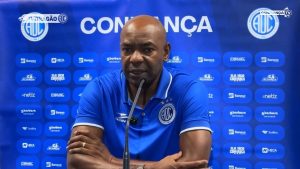 Grêmio 2 x 0 Confiança – Caçapa explica expulsão e mantém esperança: “Estamos vivos”