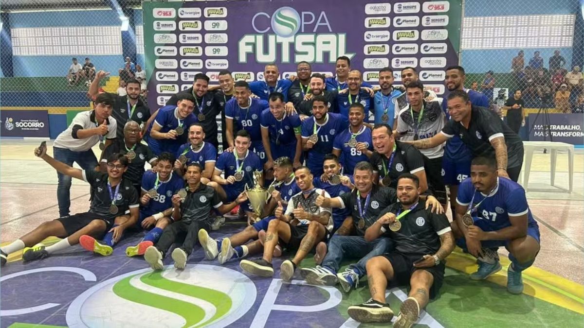 Confiança/Traipu conquista título da Copa TV Sergipe de Futsal — Foto: Demétrius Oliveira/ge
