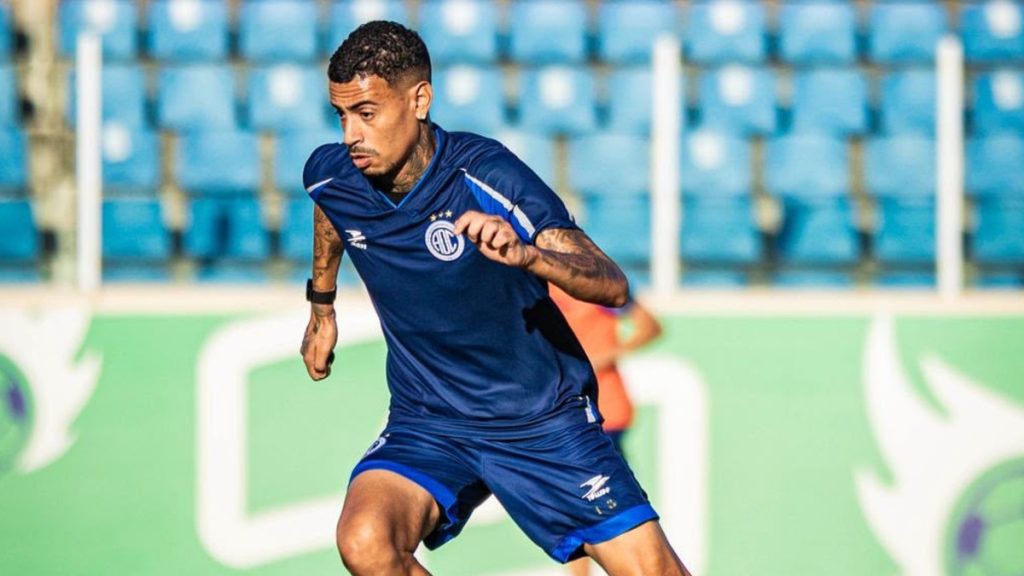 PK em treino do Confiança no Batistão - Foto: Sérgio Luis